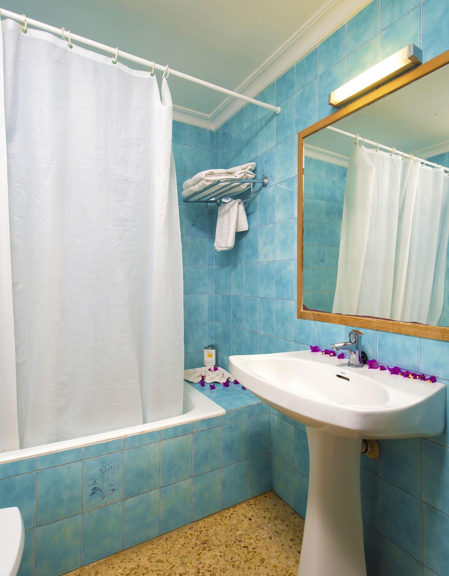 Apartamentos Green Line Bon Sol - Ab Group Platja d'en Bossa Eksteriør billede
