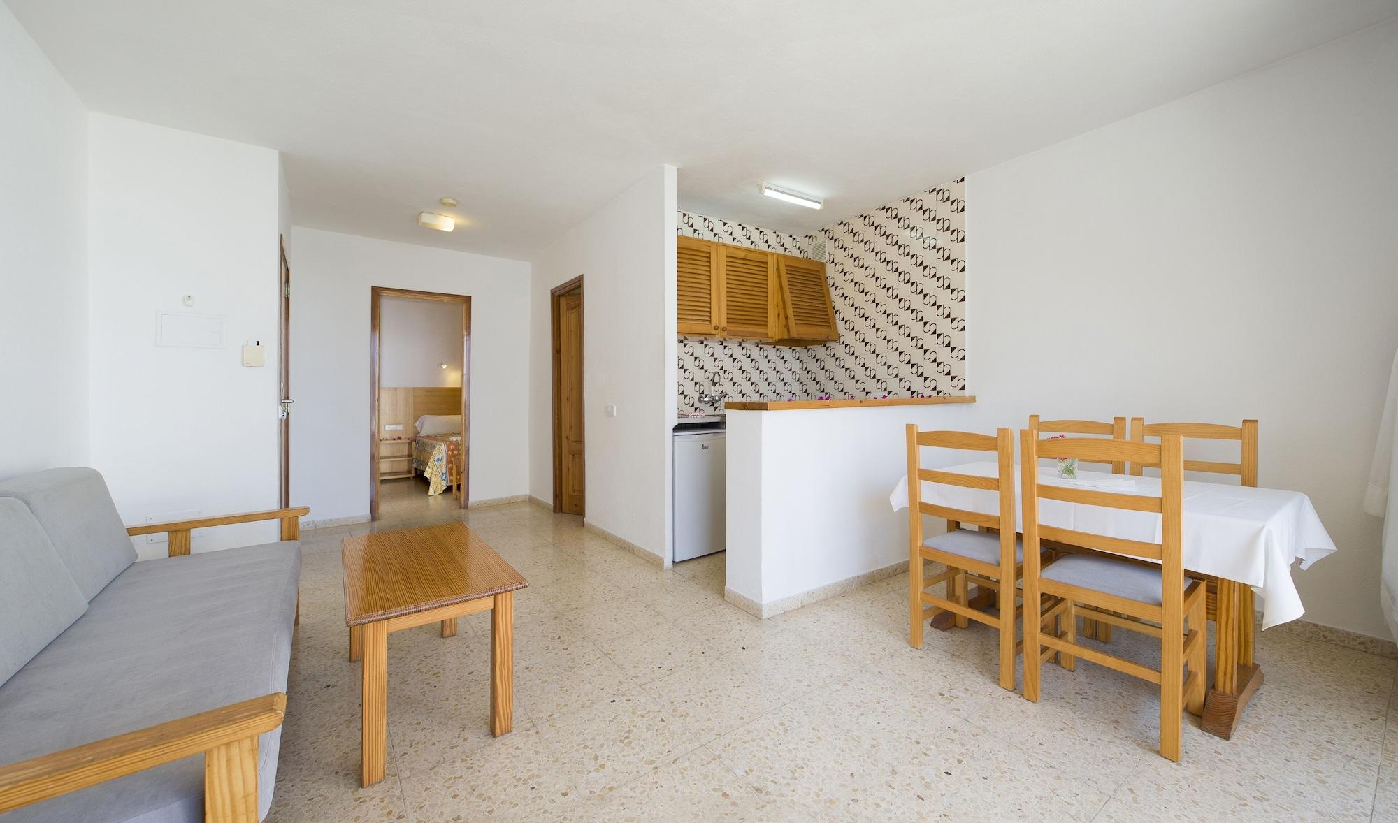 Apartamentos Green Line Bon Sol - Ab Group Platja d'en Bossa Eksteriør billede