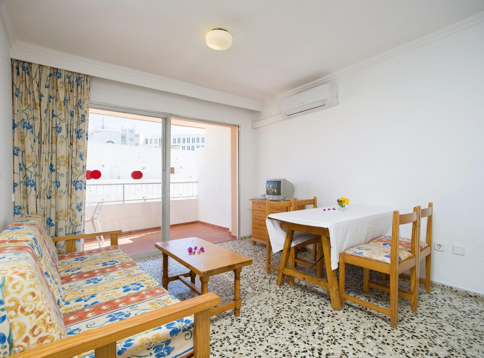 Apartamentos Green Line Bon Sol - Ab Group Platja d'en Bossa Eksteriør billede