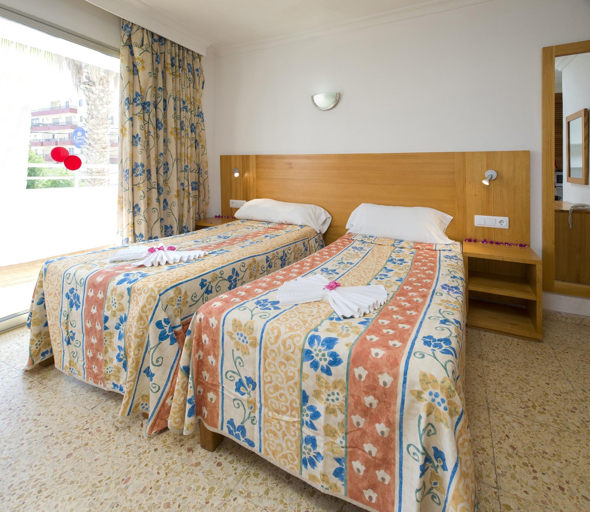 Apartamentos Green Line Bon Sol - Ab Group Platja d'en Bossa Eksteriør billede
