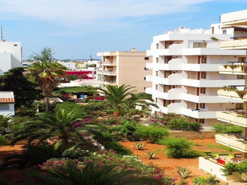 Apartamentos Green Line Bon Sol - Ab Group Platja d'en Bossa Eksteriør billede