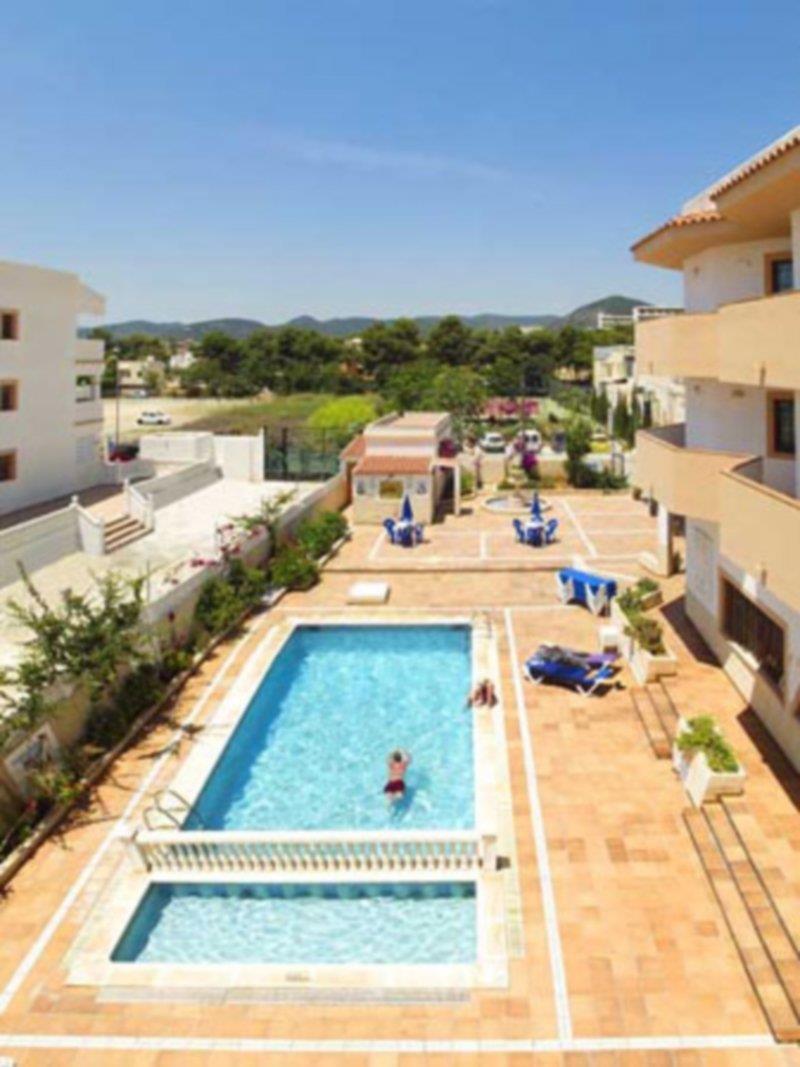 Apartamentos Green Line Bon Sol - Ab Group Platja d'en Bossa Eksteriør billede