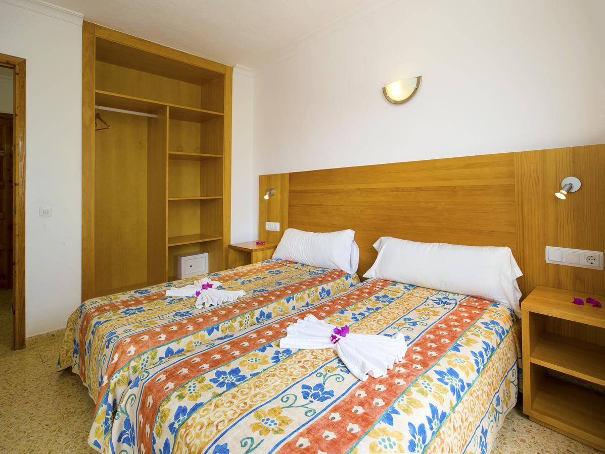 Apartamentos Green Line Bon Sol - Ab Group Platja d'en Bossa Eksteriør billede