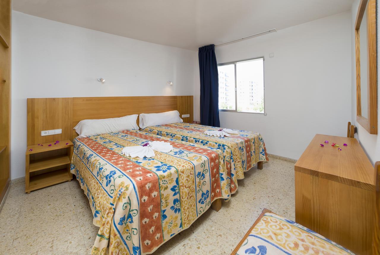 Apartamentos Green Line Bon Sol - Ab Group Platja d'en Bossa Eksteriør billede