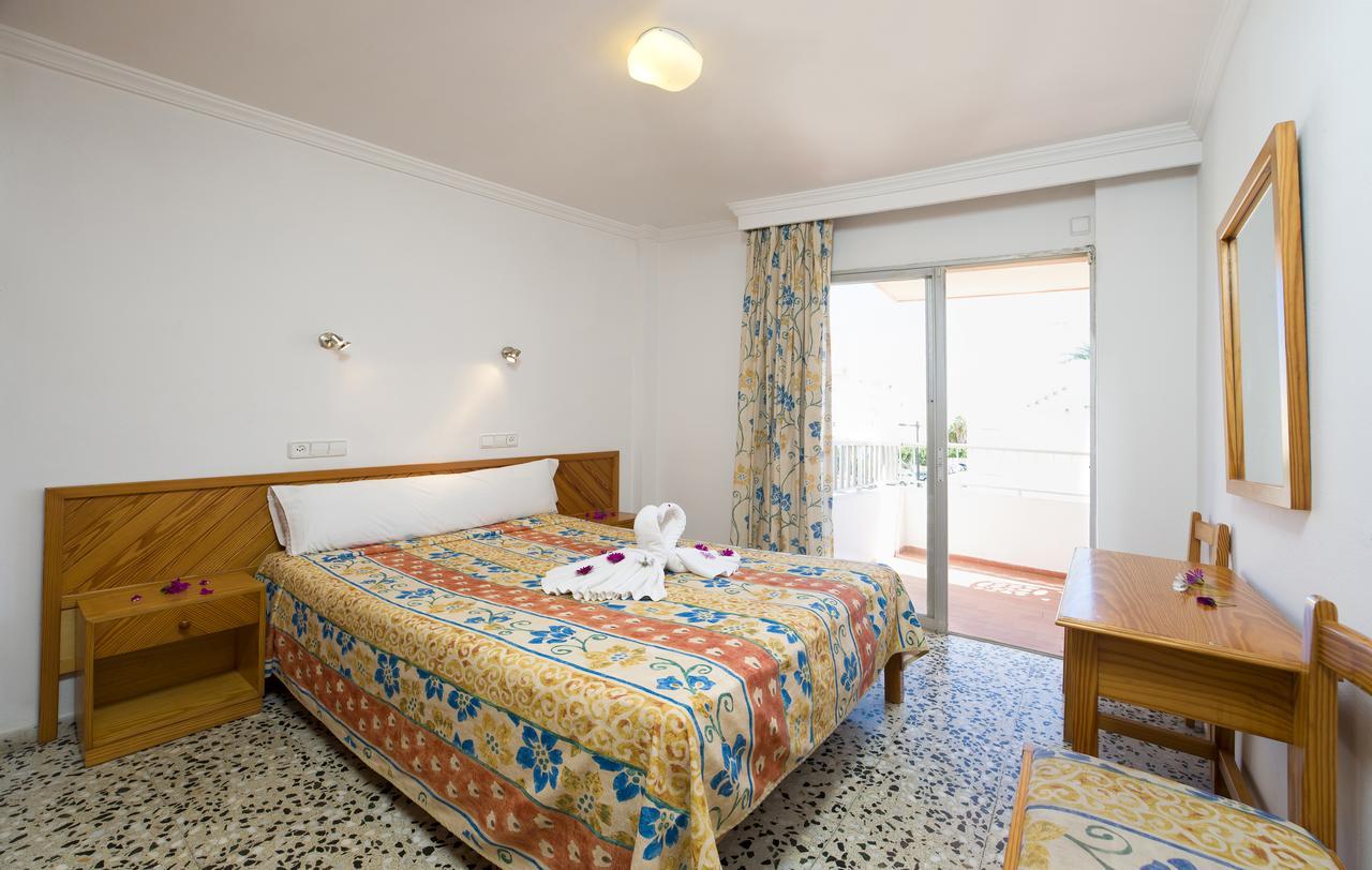 Apartamentos Green Line Bon Sol - Ab Group Platja d'en Bossa Eksteriør billede